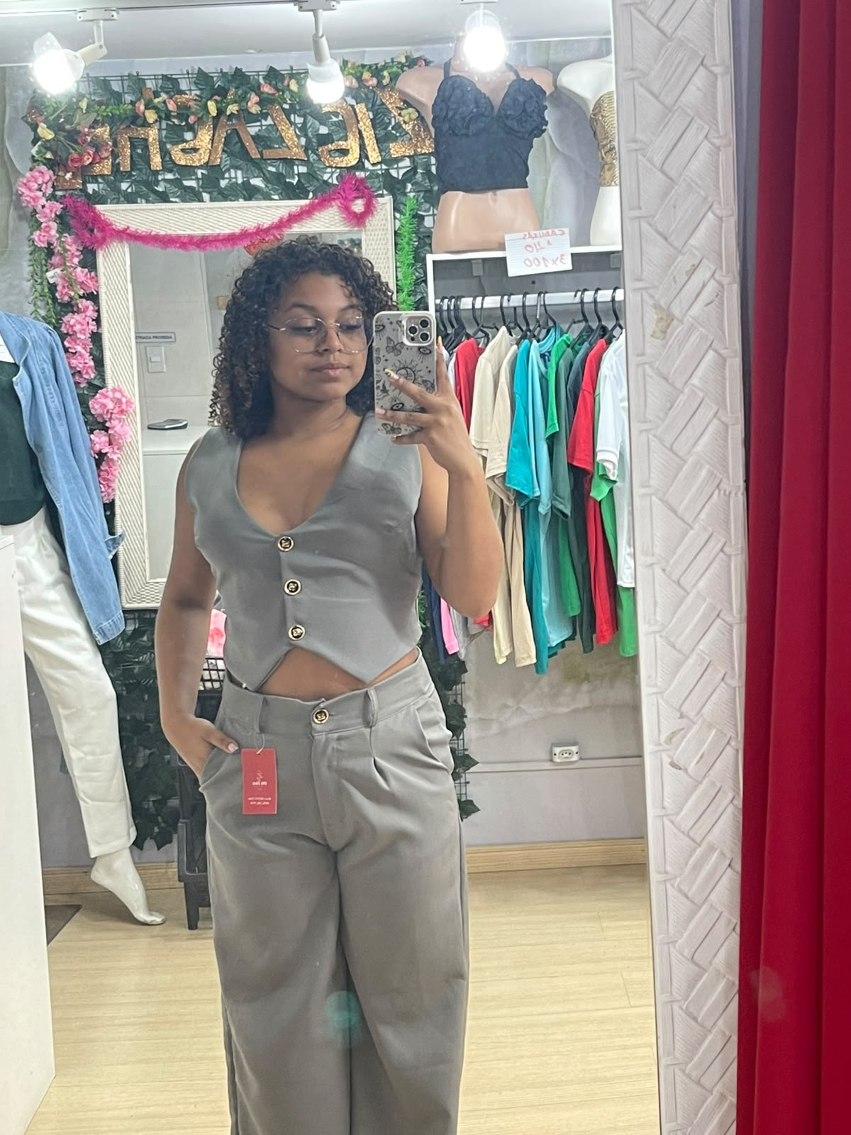 Conjunto colete e calça cinza, moda casual Zig Zag Help